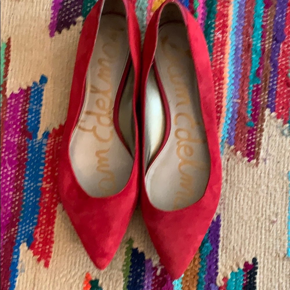 🔥 San Edelman red flats! 🔥